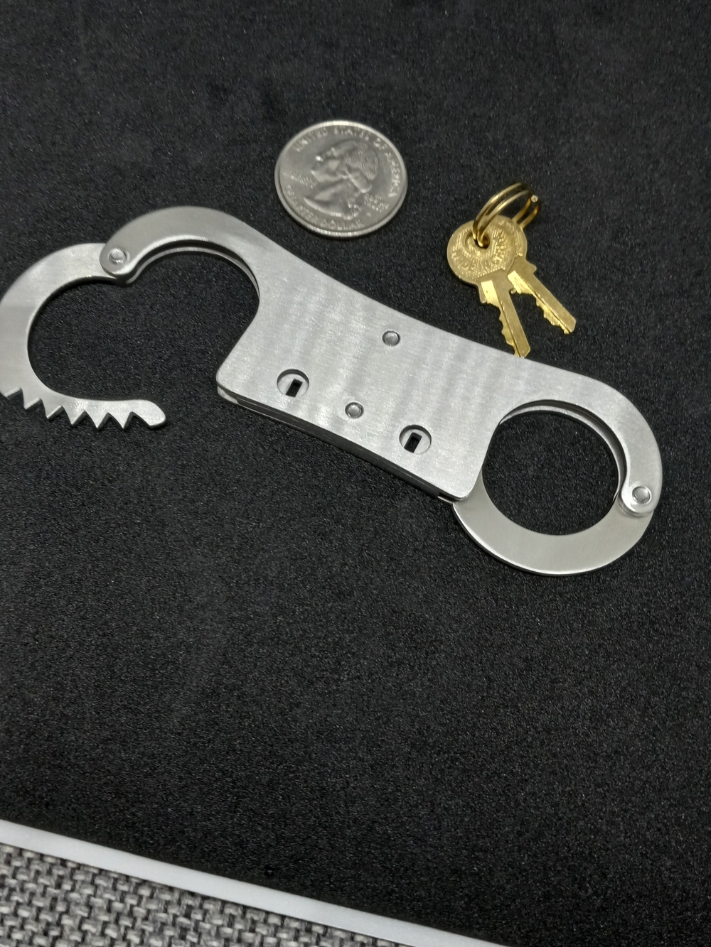 Stainless Steel  Finger Handcuffs